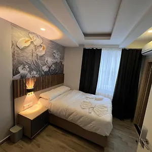 Nook Boutique Стамбул